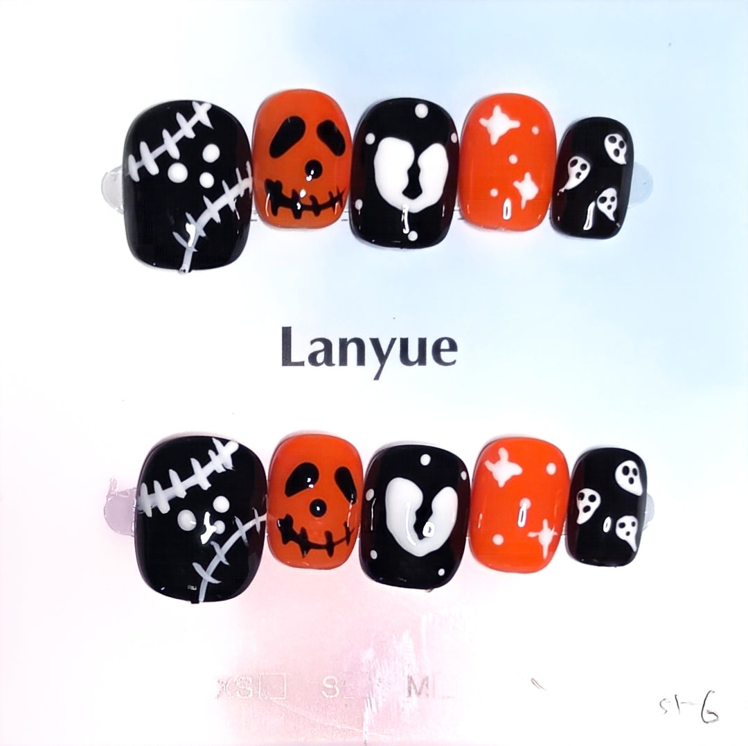 Short orange/black Halloween